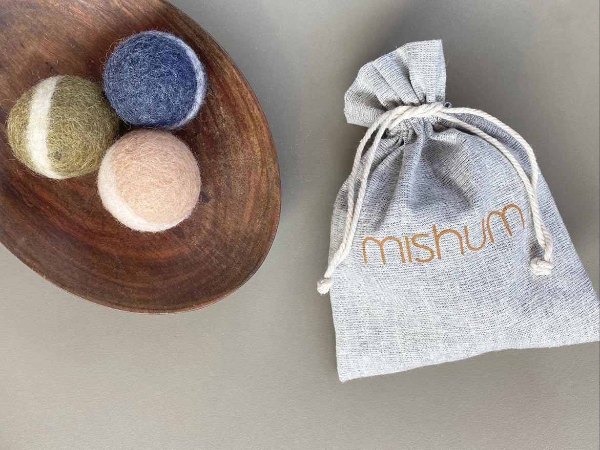 Mishum - Felt balls for dogs and cats