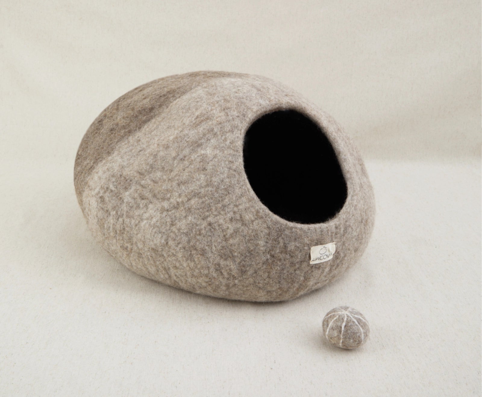 Purchase natural-tone Mishum - Cat Cave - Limited Edition