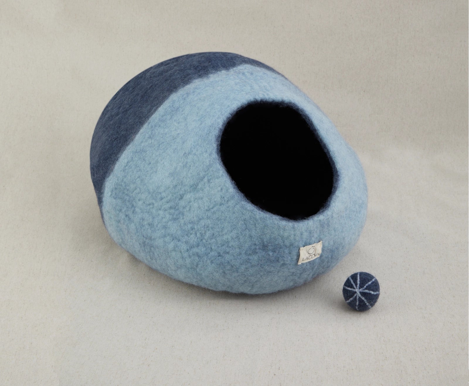 Compra blu-navy Mishum - Cat Cave - Edizione limitata