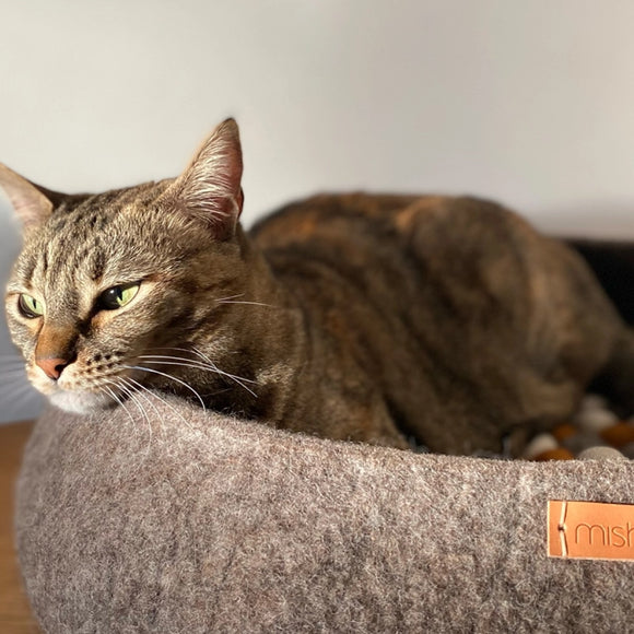 Mishum - Cesta para gatos de fieltro
